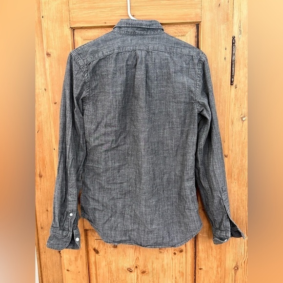 🎉Men’s Old Navy Shirt Button-Up, Long Sleeve, Size Small, Chambray Gray - Picture 2 of 6